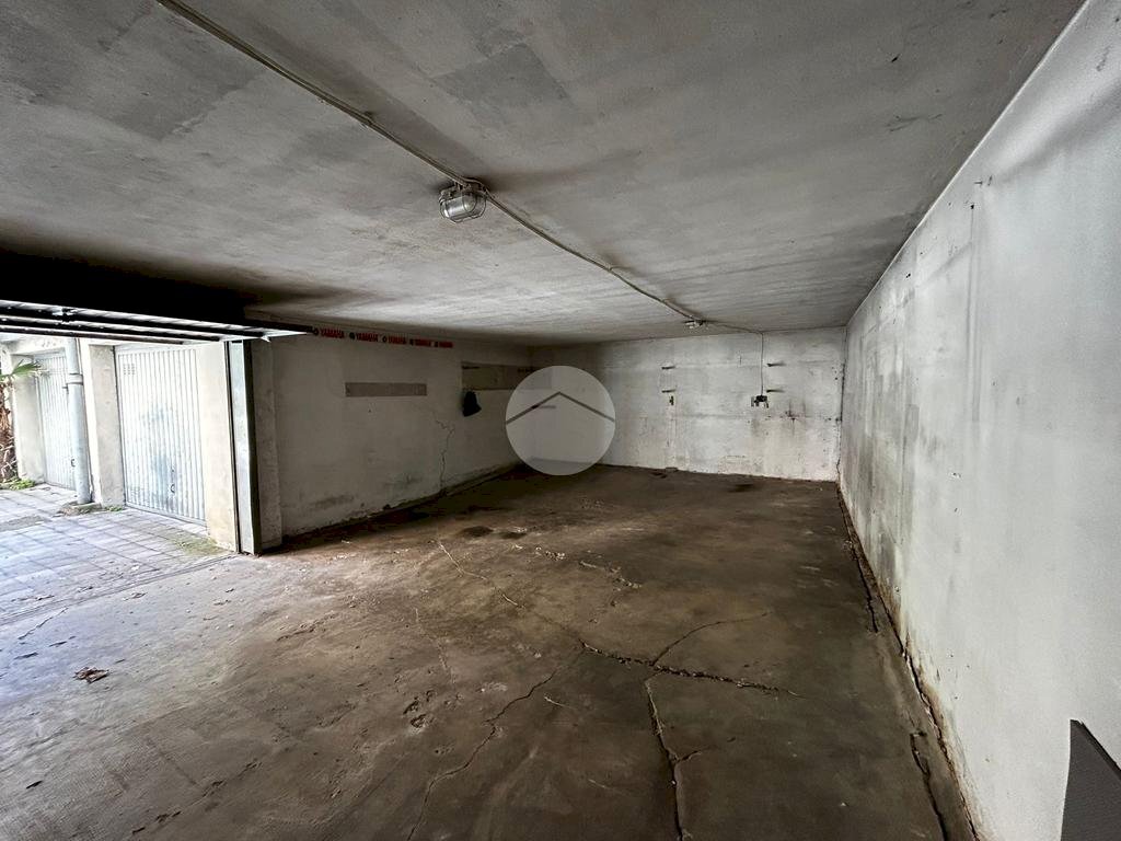 Box Via Pier Alessandro Paravia, Milano (neighborhood San Siro) - photo 3