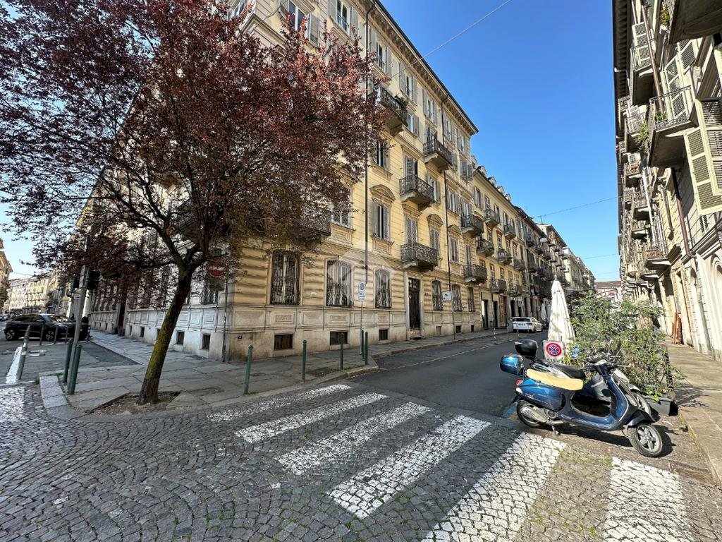 Monolocale Via S. Pio V, Torino (zona San Salvario) - foto 2