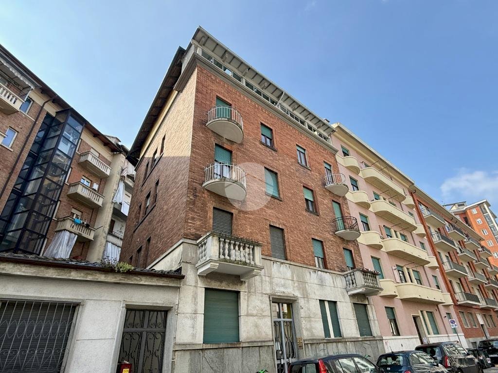 Trilocale Via Andrea Vochieri, Torino (zona Cenisia) - foto 1
