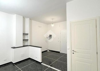 Bilocale Via XX Settembre, Genova (zona Centro Storico) - foto 10