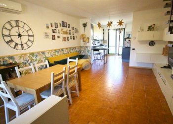 Four-room apartment Via Enrico Mattei, Cornaredo - photo 1