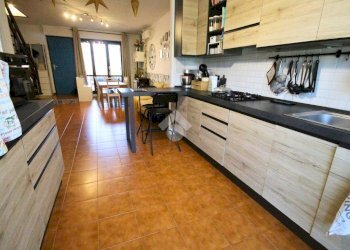 Four-room apartment Via Enrico Mattei, Cornaredo - photo 8