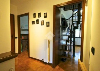 Four-room apartment Via Enrico Mattei, Cornaredo - photo 16