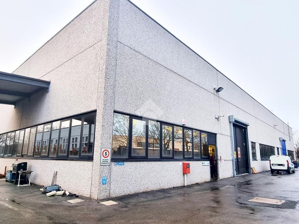 Capannone via Giuseppe Minganti, Bologna - foto 1