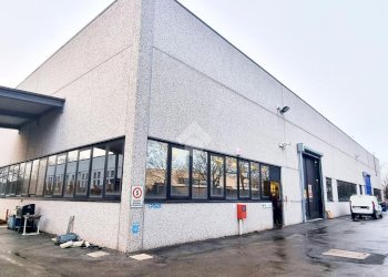 Capannone via Giuseppe Minganti, Bologna - foto 1