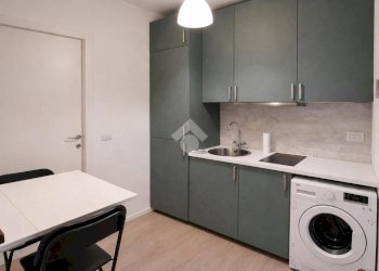 One-room apartment Viale partigiani d' italia, Parma - photo 8