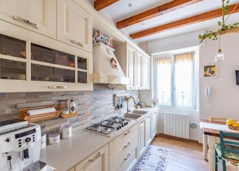 Portion of a house Via della Libertà, Lainate - photo 12