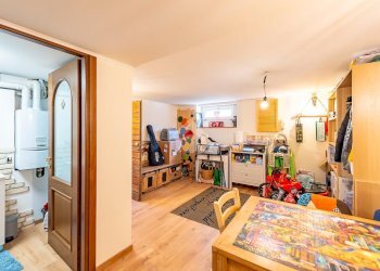 Portion of a house Via della Libertà, Lainate - photo 29