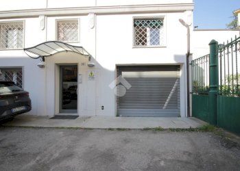 Box Via Filippo Turati, Bologna (neighborhood Costa Saragozza) - photo 1