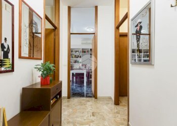 Three-room apartment Via Porra, Bollate - photo 5