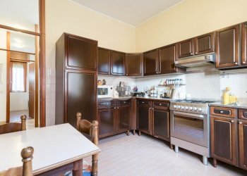 Three-room apartment Via Porra, Bollate - photo 11