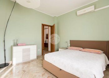 Three-room apartment Via Porra, Bollate - photo 16