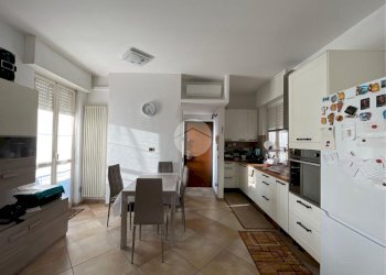 Two-room apartment Via Verdi Giuseppe, Bresso - photo 7