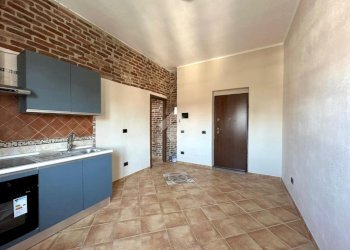 Two-room apartment Via Madonnetta, Savigliano - photo 3