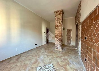 Two-room apartment Via Madonnetta, Savigliano - photo 1