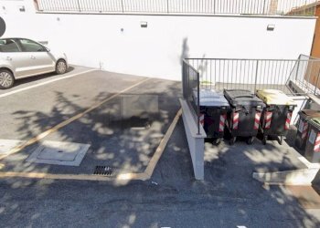 Foto 2 - Box via Faravelli
 
1, Monterotondo - photo 2