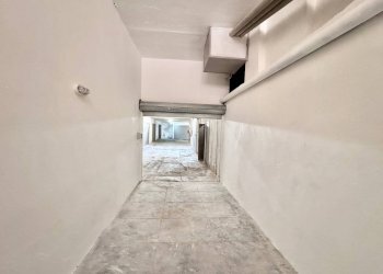 Foto 3 - Box Via Rosolino Colella
 
7, Palermo - foto 3