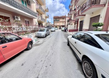 Foto 10 - Box Via Rosolino Colella
 
7, Palermo - foto 10