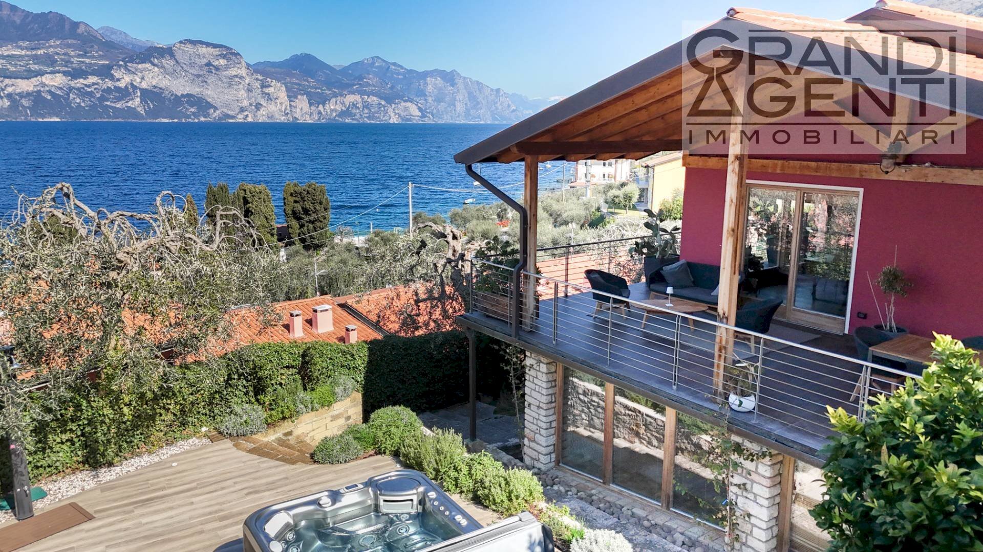 Foto 1 - Villa Località Croce
 
4, Brenzone sul Garda - foto 1