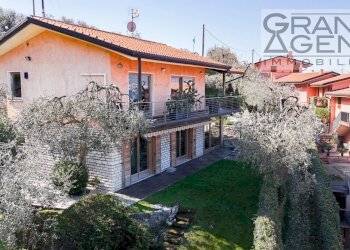 Foto 3 - Villa Località Croce
 
4, Brenzone sul Garda - foto 3