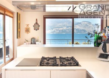 Foto 6 - Villa Località Croce
 
4, Brenzone sul Garda - foto 6