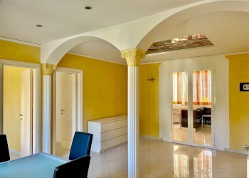 Foto 11 - Quadrilocale via Dante
 
13, Porto Recanati - foto 11