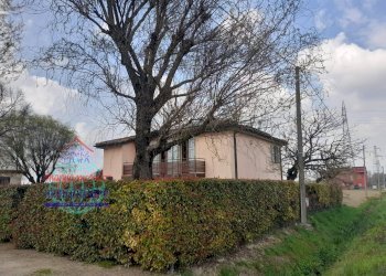 Foto 15 - Quadrilocale VIA BERGNANA
 
25, San Giovanni in Persiceto - foto 15