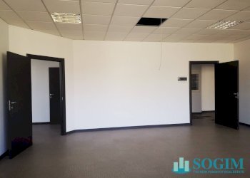 Foto 2 - Office via delle Industrie
 
18, Arese - photo 2