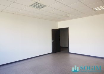 Foto 14 - Office via delle Industrie
 
18, Arese - photo 14