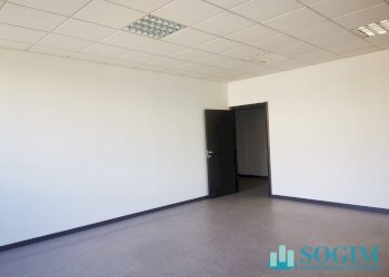 Foto 15 - Office via delle Industrie
 
18, Arese - photo 15