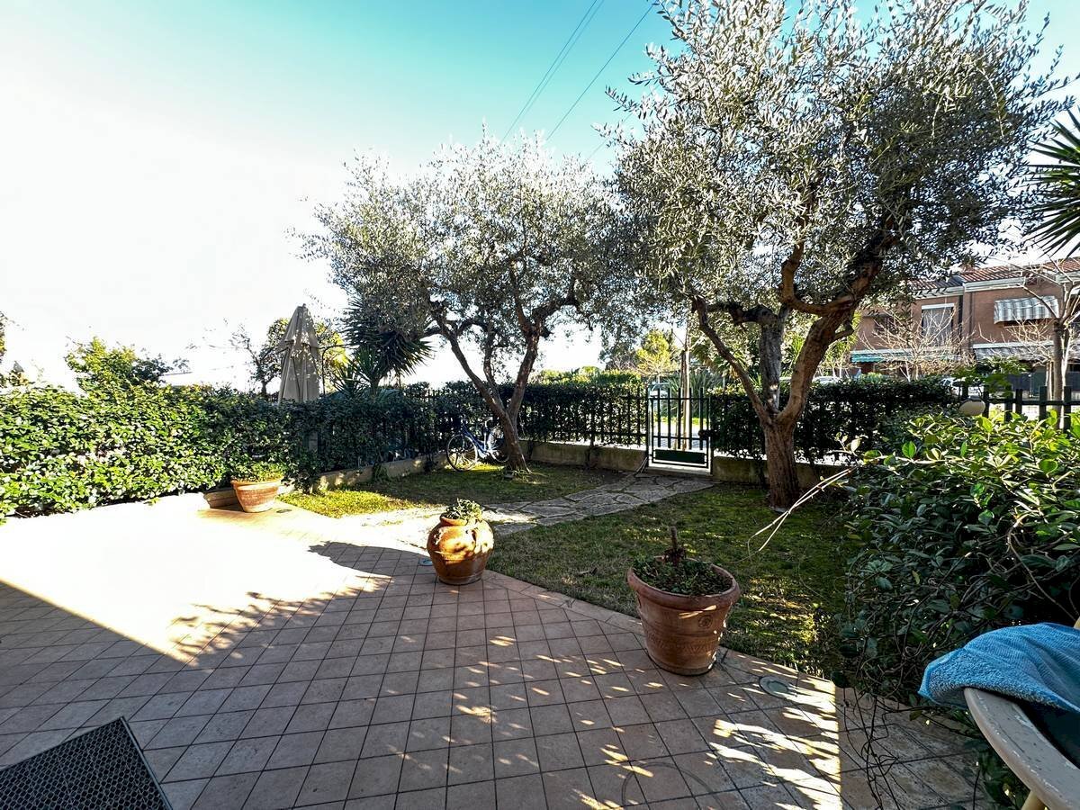 Foto 1 - Villa a Schiera VIA PIAN DELLA NOCE, Porto San Giorgio - foto 1