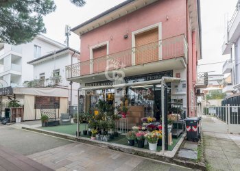 Foto 3 - Shop viale verdi
36, Riccione - photo 3