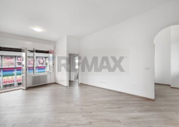 Stanza vuota - Trilocale Viale Lombardia
 
106, Lissone - foto 1