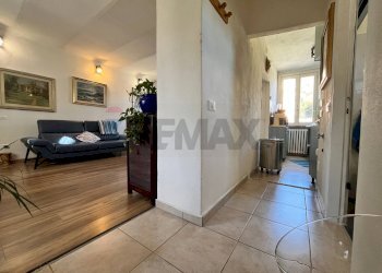 Hall / corridoio - Quadrilocale Via Gritti
 
52, Induno Olona - foto 14