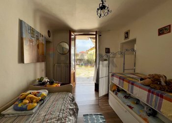 Camera / camera da letto - Quadrilocale Via Gritti
 
52, Induno Olona - foto 25