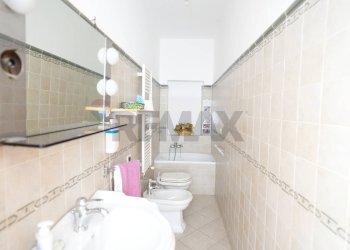 Bagno - Appartamento Vico XI di Via Garibaldi
 
2, Lanciano - foto 12