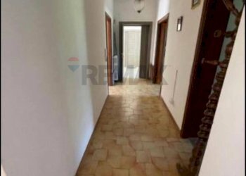 Hall / corridoio - Apartment Località Giardino
34, Guardiagrele - photo 5