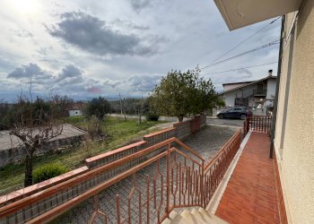Balcone - Casa indipendente Via Rizzacorno
 
131, Lanciano - foto 17