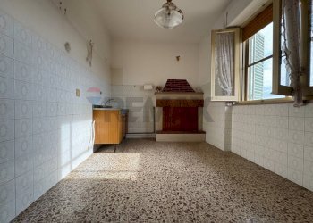 Stanza vuota - Casa indipendente Via Rizzacorno
 
131, Lanciano - foto 18