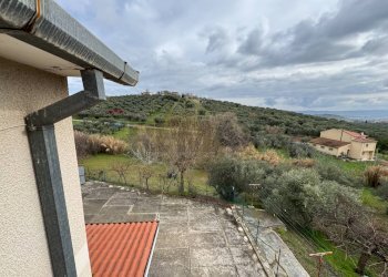 Vista delle montagne - Casa indipendente Via Rizzacorno
 
131, Lanciano - foto 36