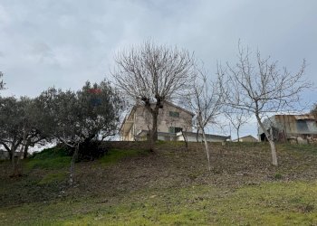 Giardino - Casa indipendente Via Rizzacorno
 
131, Lanciano - foto 45