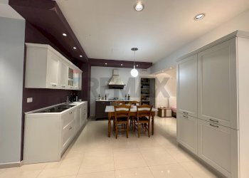 Cucina - Locale Commerciale via Francesco Paolo Tosti
 
1, Altino - foto 20