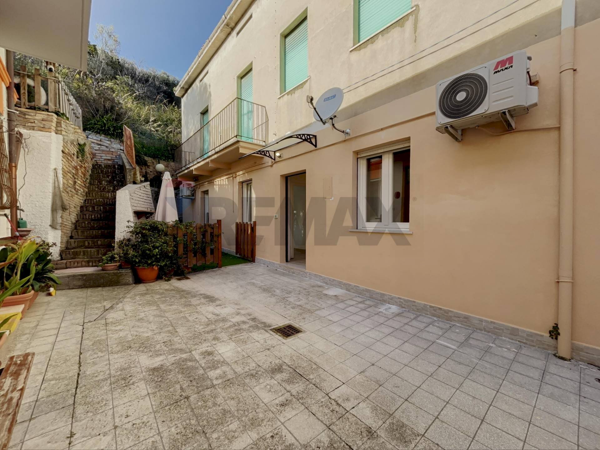 Terrazza - Casa semi indipendente Via Nazionale Adriatica
74, San Vito Chietino - foto 2