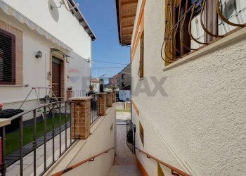 Balcone - Casa semi indipendente Via Nazionale Adriatica
 
74, San Vito Chietino - foto 12