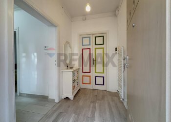 Hall / corridoio - Casa semi indipendente Via Nazionale Adriatica
 
74, San Vito Chietino - foto 13