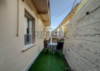 Terrazza - Casa semi indipendente Via Nazionale Adriatica
 
74, San Vito Chietino - foto 36