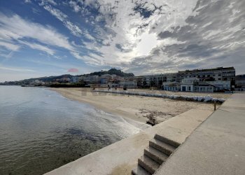 Vista dell\'acqua - Casa semi indipendente Via Nazionale Adriatica
 
74, San Vito Chietino - foto 50