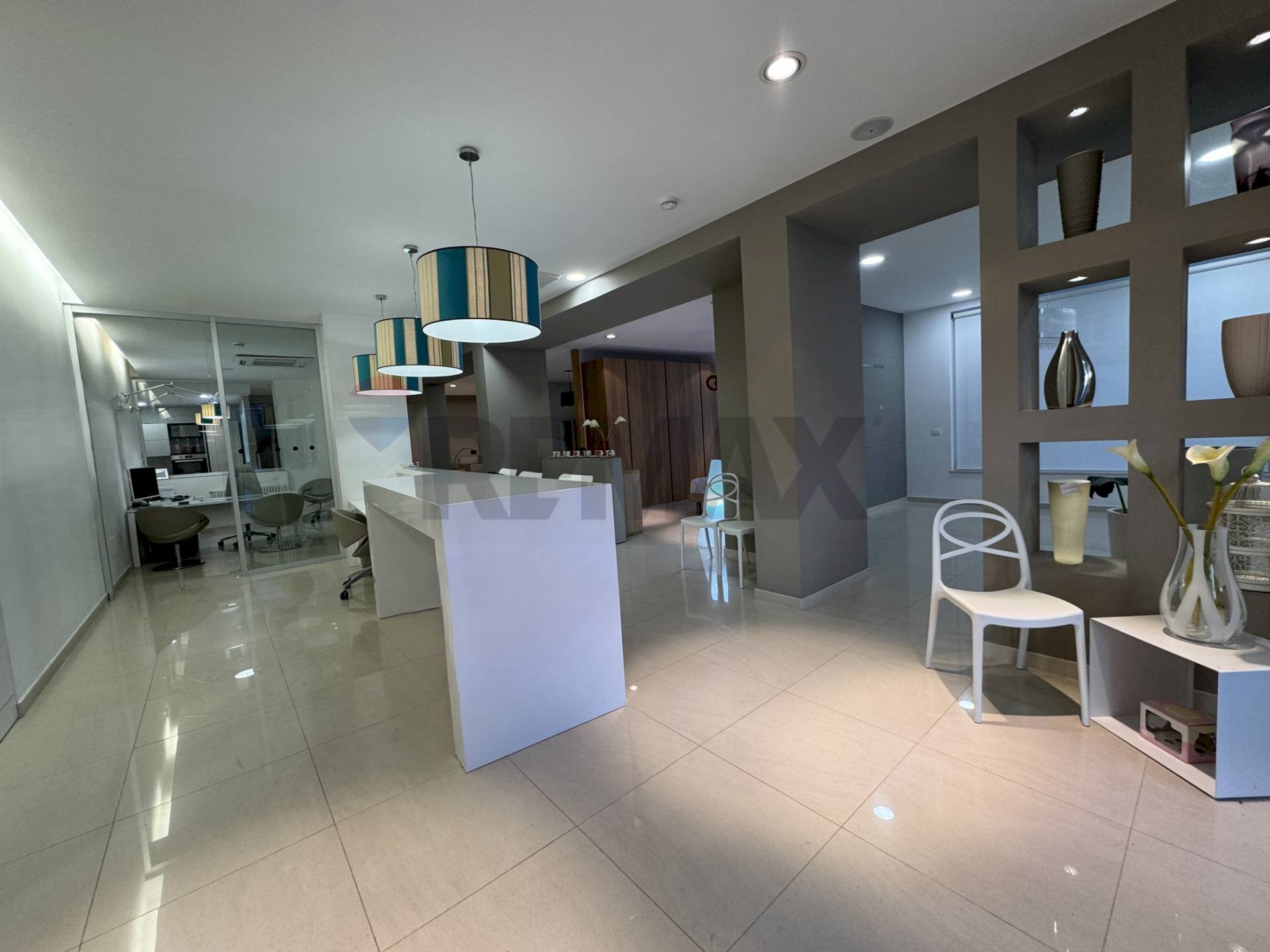 Cucina - Commercial Premises Via Francesco Paolo Tosti
 
1, Altino - photo 1