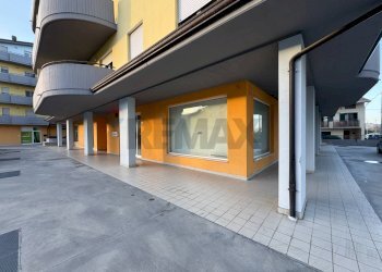 Terrazza - Commercial Premises Via Francesco Paolo Tosti
1, Altino - photo 4