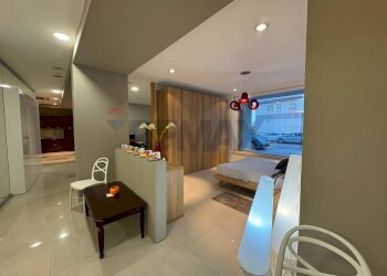 Camera / camera da letto - Commercial Premises Via Francesco Paolo Tosti
1, Altino - photo 11